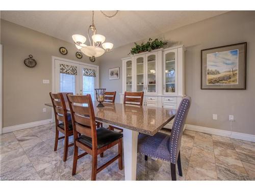 3 Berry Patch Lane, Cambridge, ON - Indoor Photo Showing Dining Room