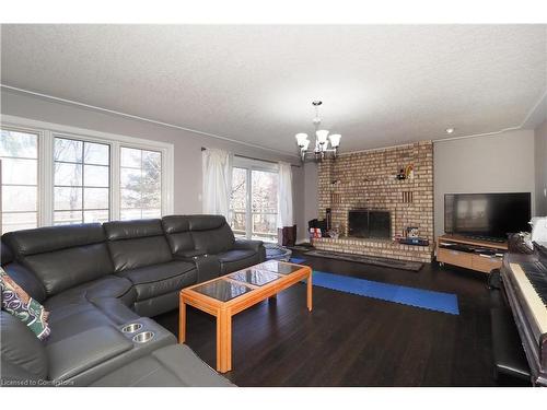 701 University Avenue E, Waterloo, ON - Indoor Photo Showing Living Room With Fireplace