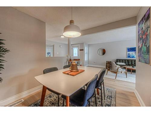 156 Carter Crescent, Cambridge, ON - Indoor Photo Showing Dining Room