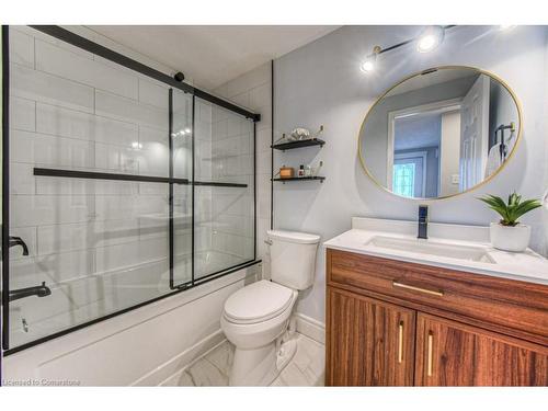 156 Carter Crescent, Cambridge, ON - Indoor Photo Showing Bathroom