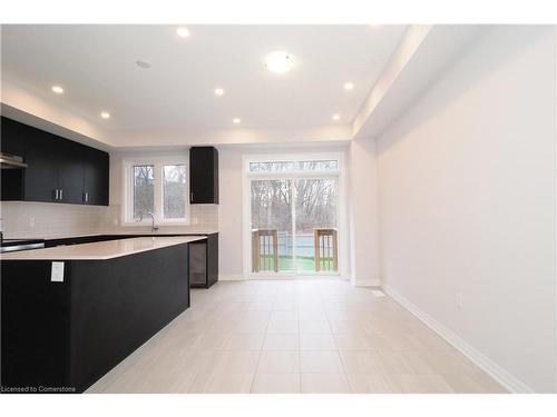 1305-585 Colborne Street E, Brantford, ON - Indoor Photo Showing Kitchen