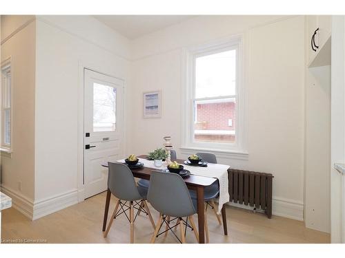 85 Alma Street S, Guelph, ON - Indoor Photo Showing Dining Room