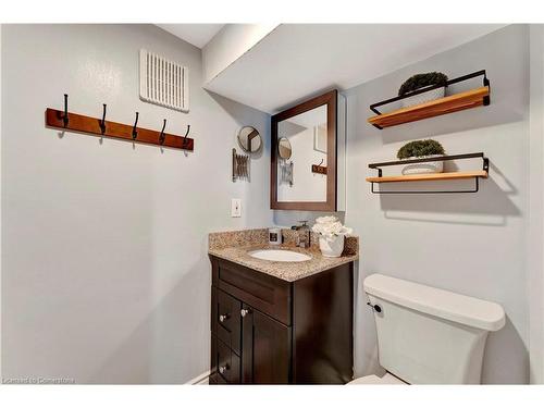 11 Southmoor Drive, Kitchener, ON - Indoor Photo Showing Bathroom