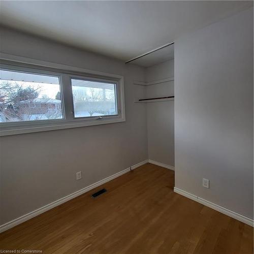 11 Duncairn Avenue, Kitchener, ON - Indoor Photo Showing Other Room