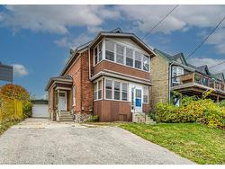 25 Peter Street  Kitchener, ON N2G 3J5