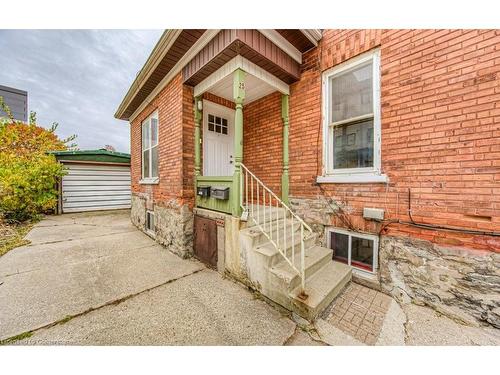 25 Peter Street, Kitchener, ON 