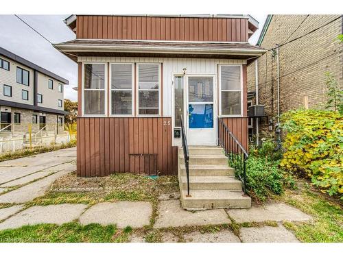 25 Peter Street, Kitchener, ON 