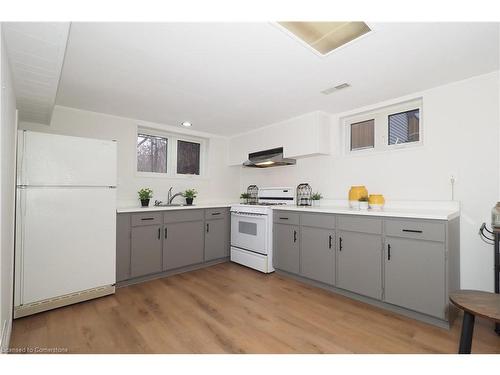 1388 Concession Road, Cambridge, ON - Indoor Photo Showing Kitchen With Double Sink