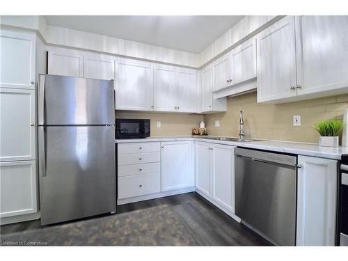 76-30 Imperial Road S, Guelph, ON - Indoor Photo Showing Kitchen With Double Sink