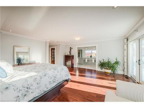 59 Menno Street, Waterloo, ON - Indoor Photo Showing Bedroom