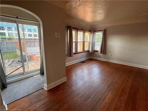 234 Newbury Drive, Kitchener, ON - Indoor Photo Showing Other Room