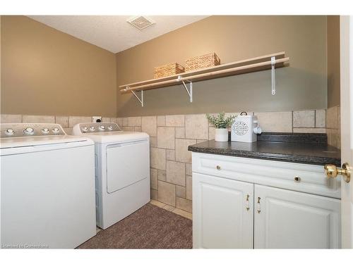 32 Max Becker Drive, Kitchener, ON - Indoor Photo Showing Laundry Room