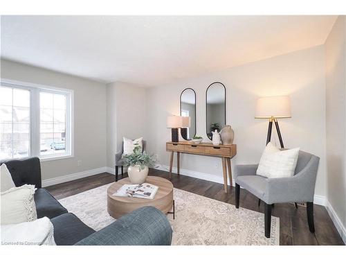 32 Max Becker Drive, Kitchener, ON - Indoor Photo Showing Living Room