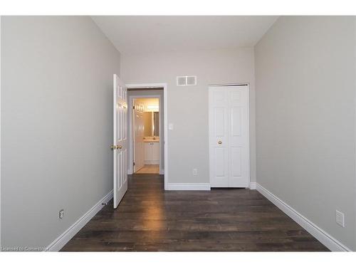 32 Max Becker Drive, Kitchener, ON - Indoor Photo Showing Other Room