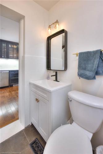 134 Brubacher Street, Kitchener, ON - Indoor Photo Showing Bathroom