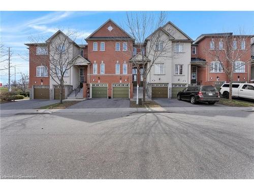 176-435 Hensall Circle, Mississauga, ON - Outdoor With Facade