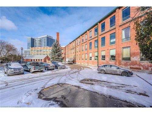 221-26 Ontario Street, Guelph, ON - Outdoor