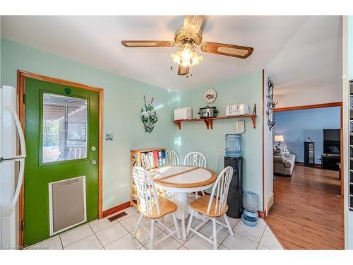 120 Albion Court, Kitchener, ON - Indoor Photo Showing Dining Room