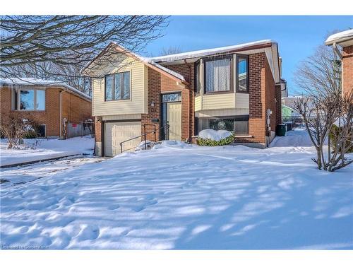 120 Albion Court, Kitchener, ON - Outdoor With Facade