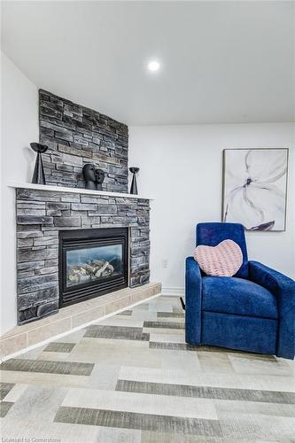 660 Zermatt Drive, Waterloo, ON - Indoor Photo Showing Living Room With Fireplace