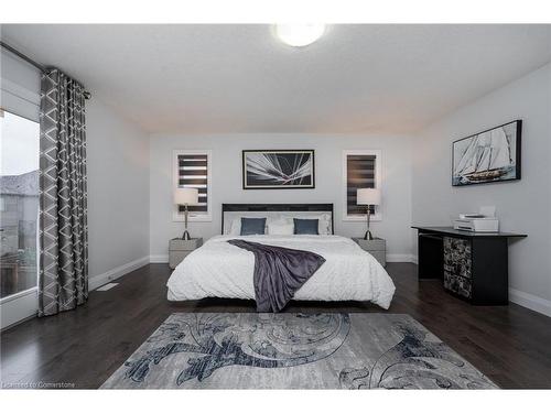 920 River Ridge Court, Kitchener, ON - Indoor Photo Showing Bedroom