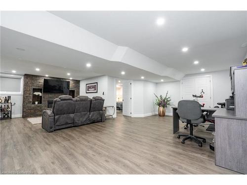 920 River Ridge Court, Kitchener, ON - Indoor