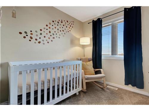 C-25 Sienna Street, Kitchener, ON - Indoor Photo Showing Bedroom