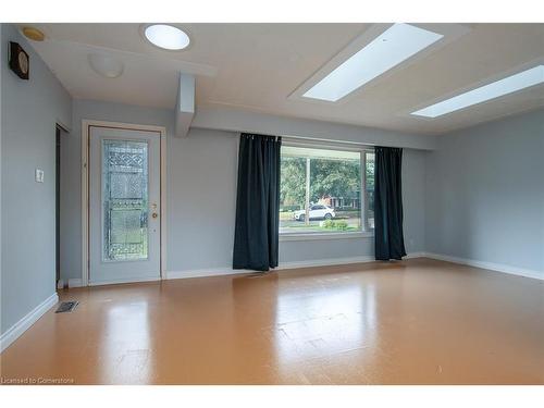 26 Summit Avenue, Kitchener, ON - Indoor Photo Showing Other Room