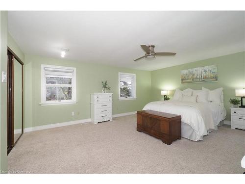 69 Woodward Avenue, Kitchener, ON - Indoor Photo Showing Bedroom