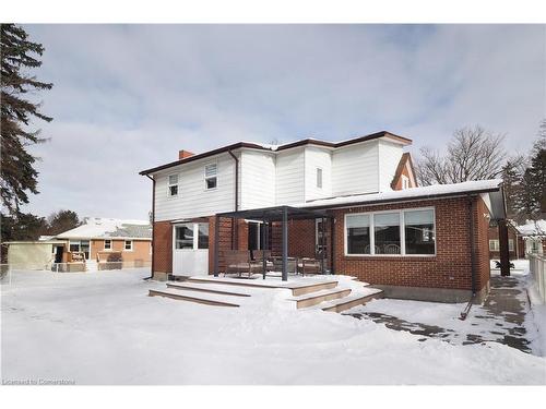 69 Woodward Avenue, Kitchener, ON - Outdoor