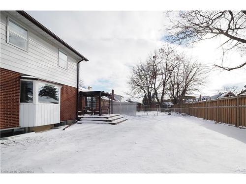 69 Woodward Avenue, Kitchener, ON - Outdoor