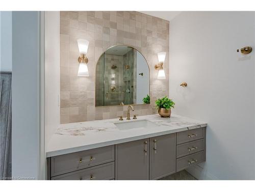 2143 Bleams Road, Wilmot Township, ON - Indoor Photo Showing Bathroom