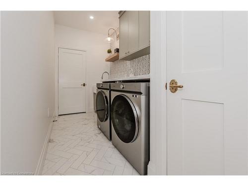 2143 Bleams Road, Wilmot Township, ON - Indoor Photo Showing Laundry Room