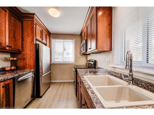 181 Johanna Drive, Cambridge, ON - Indoor Photo Showing Kitchen With Stainless Steel Kitchen With Double Sink