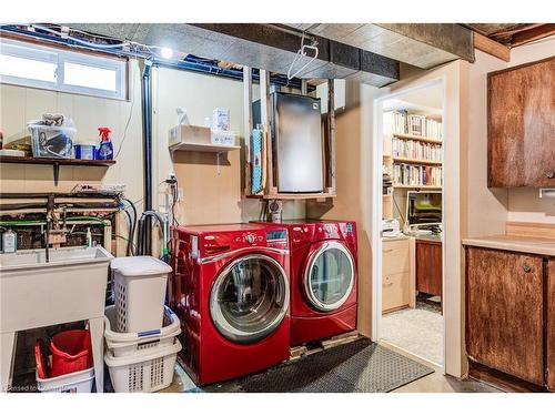 181 Johanna Drive, Cambridge, ON - Indoor Photo Showing Laundry Room