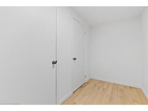 93 Lowrey Avenue S, Cambridge, ON - Indoor Photo Showing Other Room