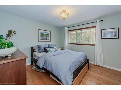 88 Springbank Crescent, Kitchener, ON - Indoor Photo Showing Bedroom