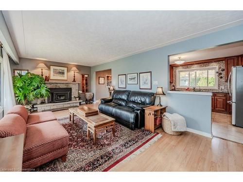 88 Springbank Crescent, Kitchener, ON - Indoor Photo Showing Living Room With Fireplace