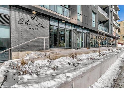 805-60 Charles Street W, Kitchener, ON 