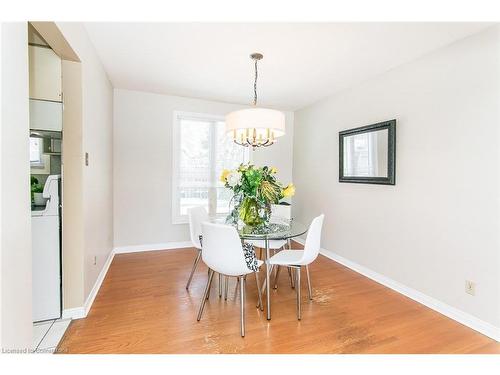 464 Hazel Street, Waterloo, ON - Indoor Photo Showing Dining Room