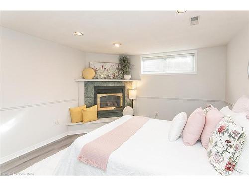 464 Hazel Street, Waterloo, ON - Indoor Photo Showing Bedroom With Fireplace