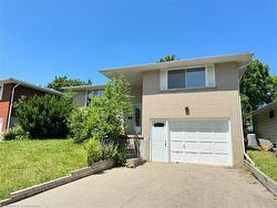 528 Havelock Drive  Waterloo, ON N2L 4N7