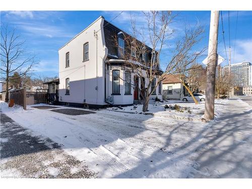 120 Grand Avenue S, Cambridge, ON - Outdoor