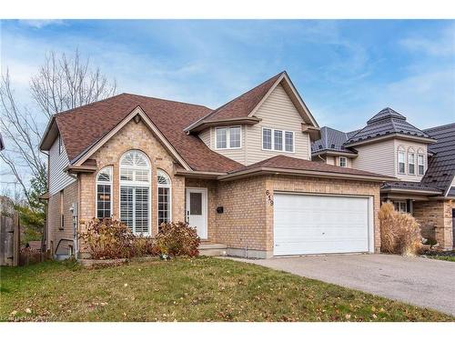 619 Rush Meadow Crescent, Kitchener, ON - Outdoor With Facade