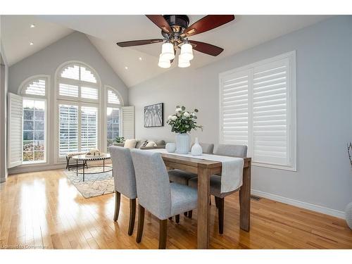 619 Rush Meadow Crescent, Kitchener, ON - Indoor Photo Showing Dining Room