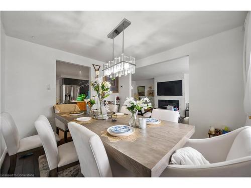 46 Calmcrest Drive, Kitchener, ON - Indoor Photo Showing Dining Room