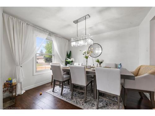 46 Calmcrest Drive, Kitchener, ON - Indoor Photo Showing Dining Room