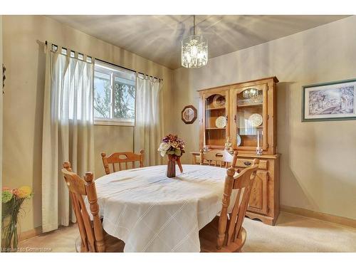 123 Tait Street, Cambridge, ON - Indoor Photo Showing Dining Room