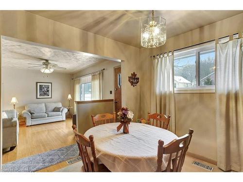 123 Tait Street, Cambridge, ON - Indoor Photo Showing Dining Room