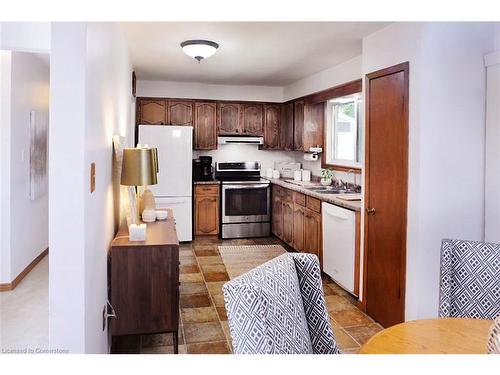 1480 Roseville Road, Cambridge, ON - Indoor Photo Showing Kitchen